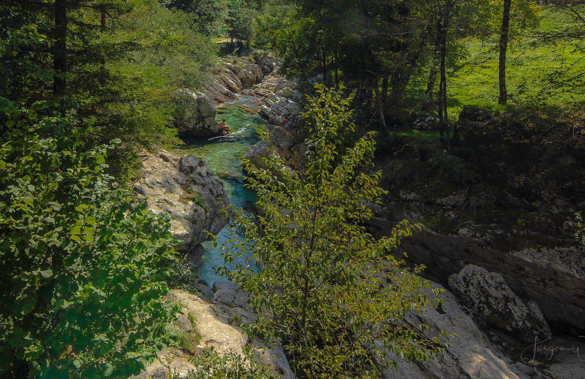 Wasser in der Schlucht